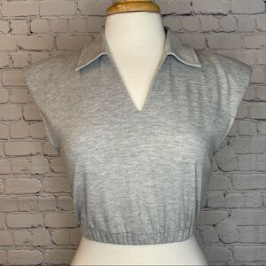 Le Lis Collared Crop Top